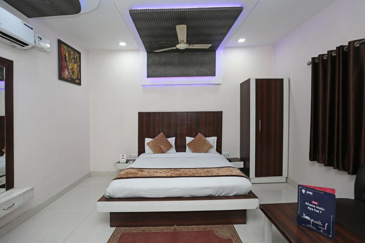Oyo 3202 Hotel Gayatri Residency Agra  Eksteriør billede