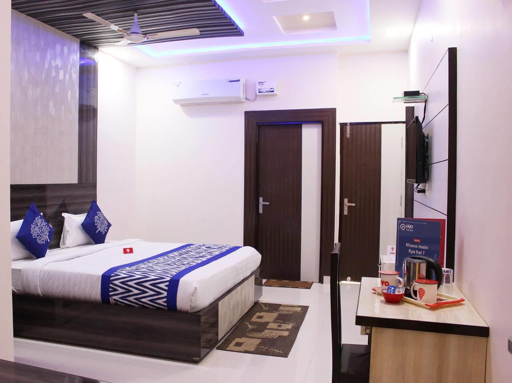 Oyo 3202 Hotel Gayatri Residency Agra  Eksteriør billede