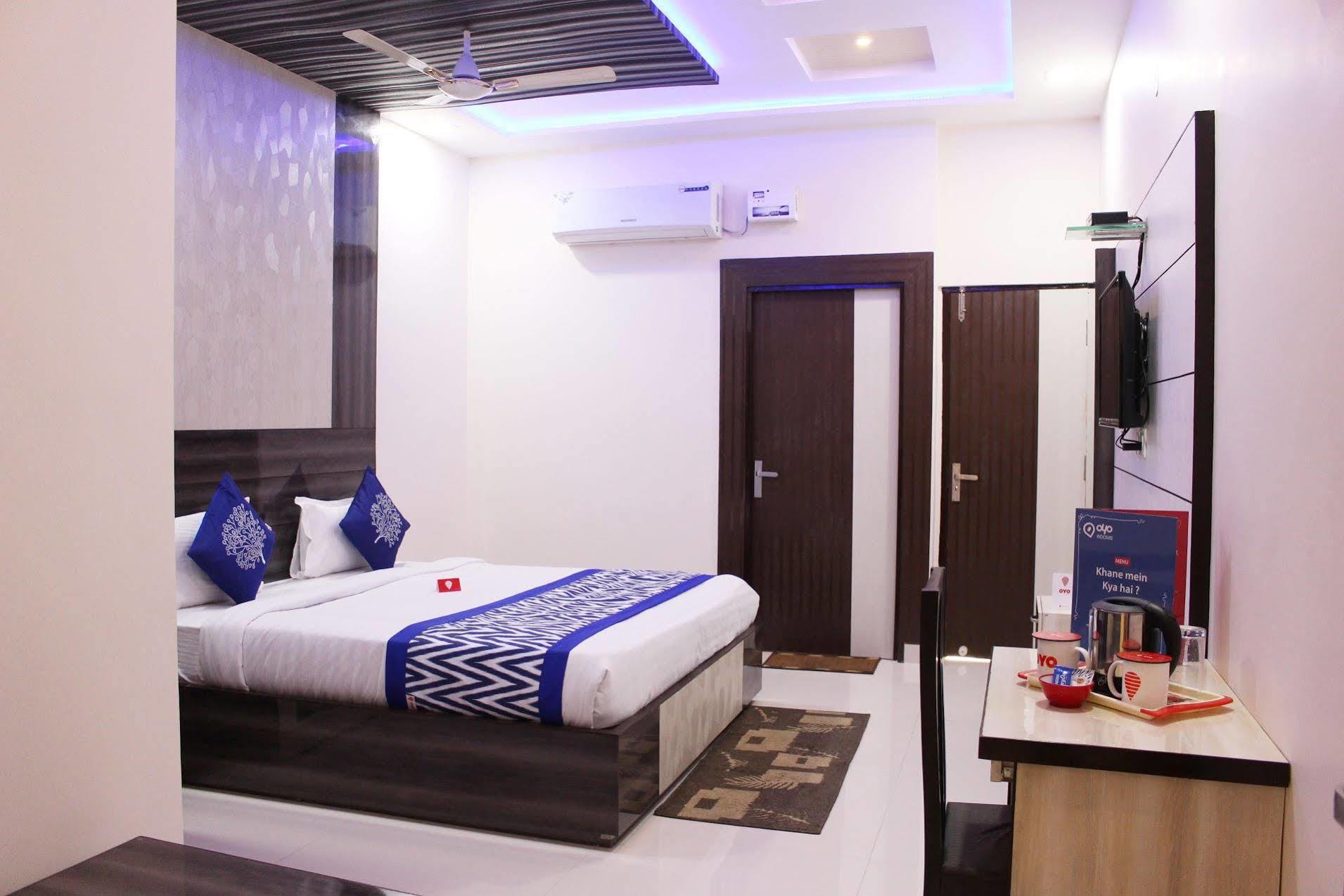Oyo 3202 Hotel Gayatri Residency Agra  Eksteriør billede